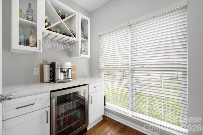 Building Photo - 150 State Park Rd