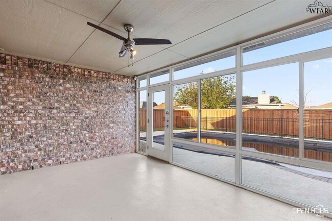 Building Photo - 5405 Blazing Star Ln