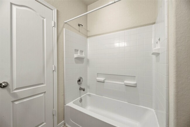 Building Photo - 23827 S Newport Bend