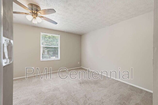 Building Photo - 6413 Wedgewood Trce