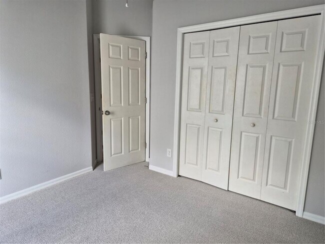 Building Photo - 6219 Blue Runner Ct