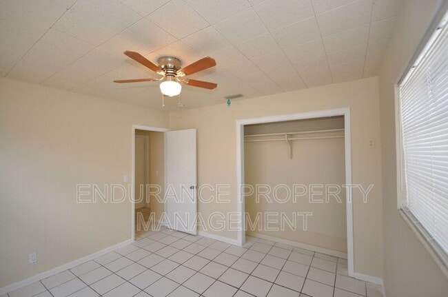 Building Photo - 139 W 28th St