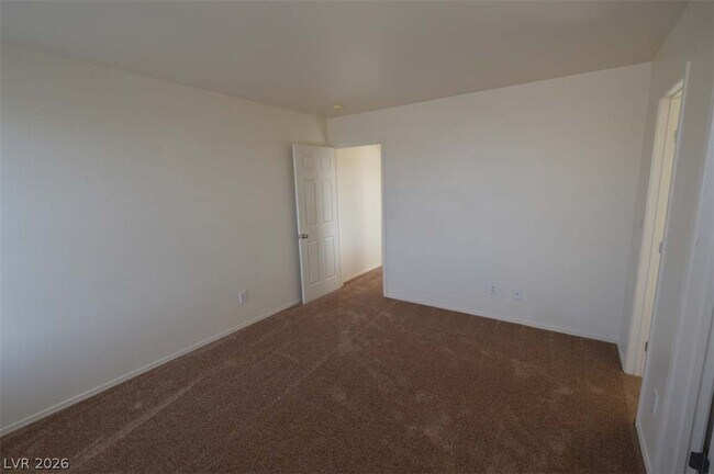 Building Photo - 6670 Tulip Falls Dr