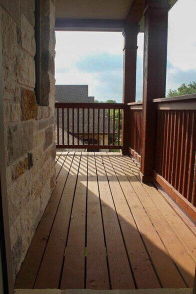 Building Photo - 7220 Moon Rock Rd