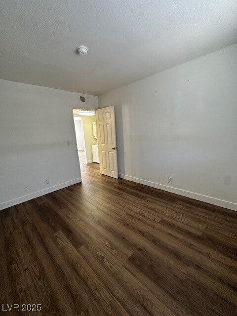 Building Photo - 2121 Oceanus Ln