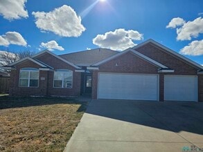 Building Photo - 2317 Ralph Boone