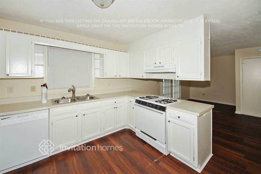 Building Photo - 515 Oak Springs Dr NW