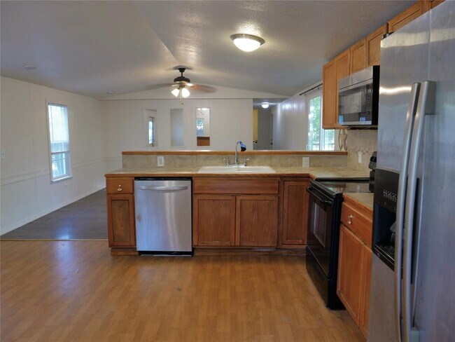 Building Photo - 1504 Citation Cir