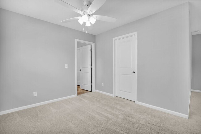 Building Photo - 5-Bedroom Buckhead East Home with Modern Kitchen & Large Fenced Yard