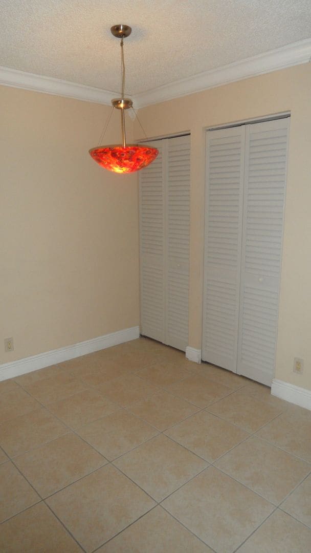 Building Photo - 10749 - Menkin LOJ 7-104 Condo