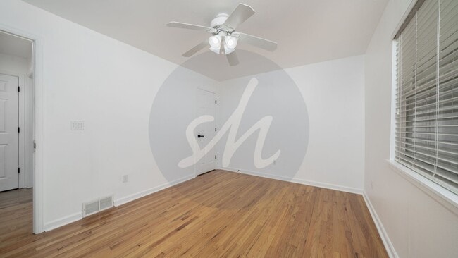 Building Photo - Modern Duplex in Old Colorado City