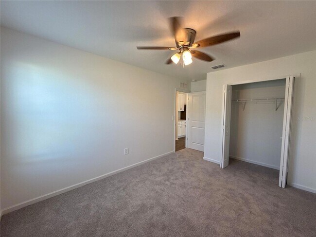 Building Photo - 3081 NE 38th Ln