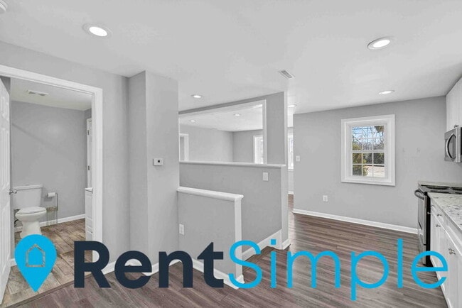 Building Photo - 5392 Lee Hwy