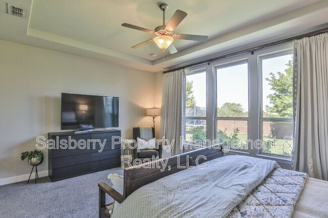 Building Photo - 10332 Morada Rd