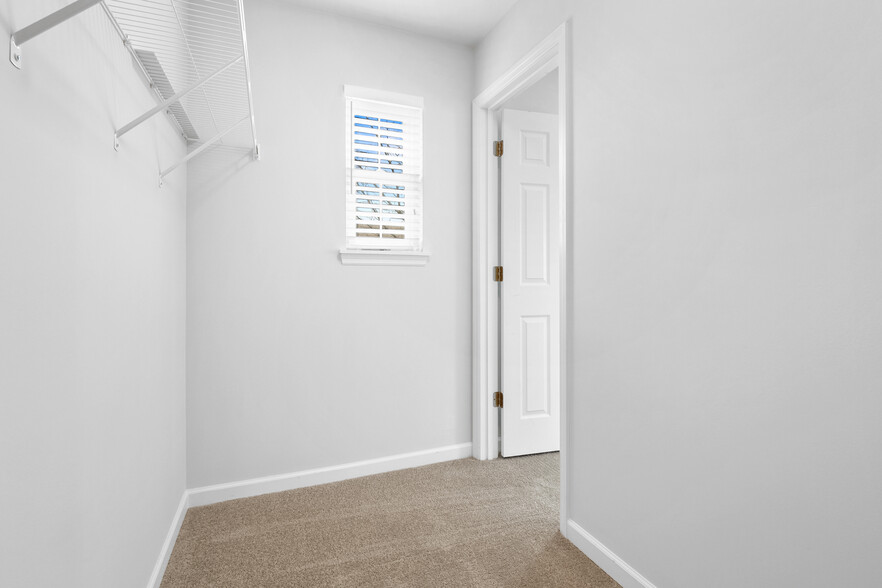 Building Photo - 3547 Wheelhouse St