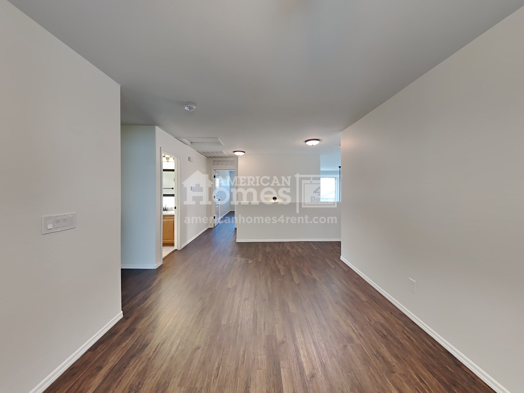 Building Photo - 17238 W Maui Ln