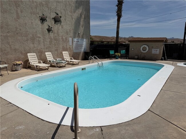 Building Photo - 1280 Mohave Dr