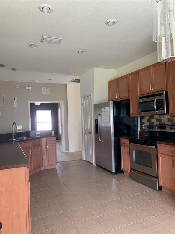 Building Photo - 11355 Flora Springs Dr