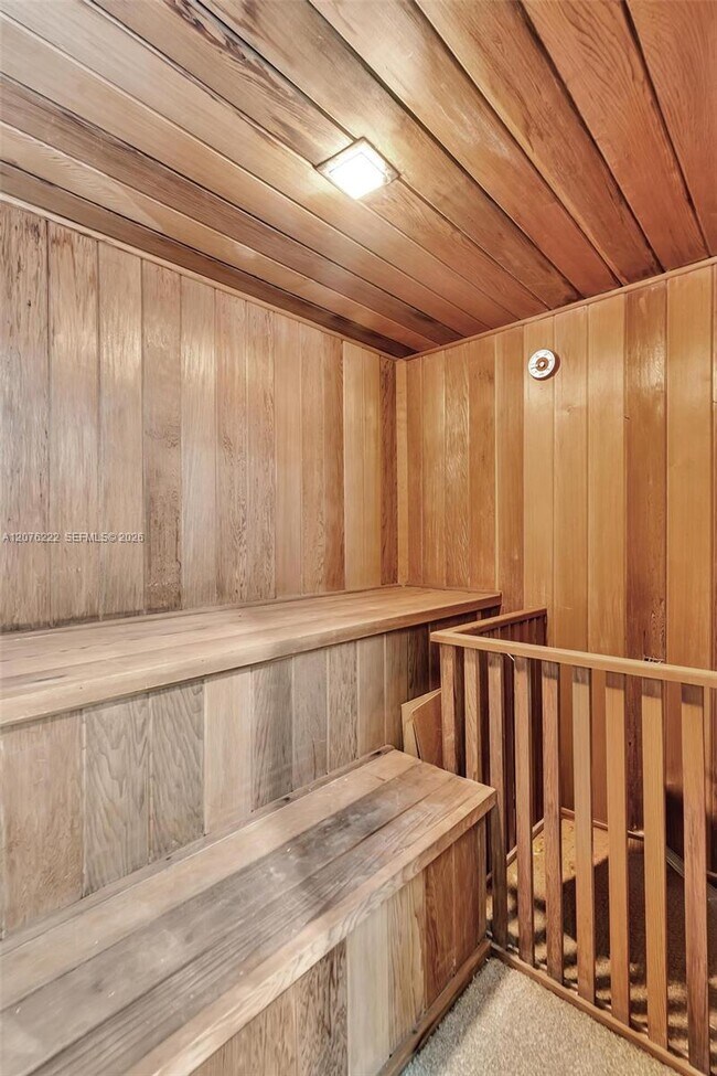 Building Photo - 101 SW 75th Ave