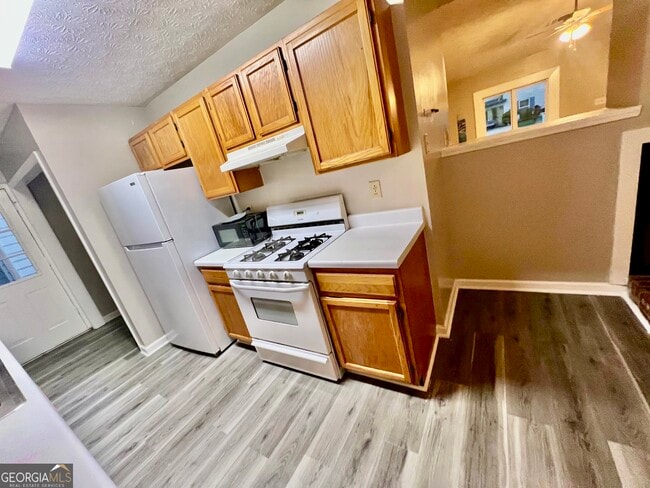Building Photo - 138 Crystal Brook