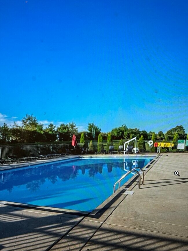 Primary Photo - 300 Adams Dr