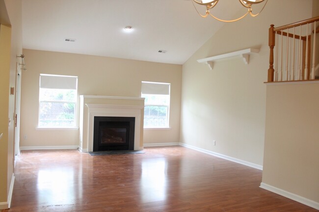 Building Photo - 1218 Wordsworth Ct