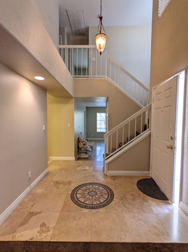Building Photo - 7613 Sea Wind Dr