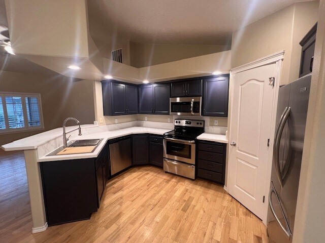 Building Photo - 5435 N Vercelli Way