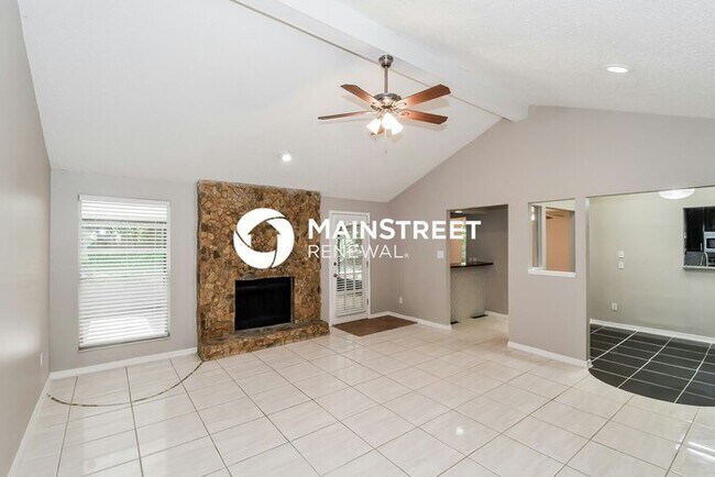 Building Photo - 3 Bedroom Pet-Friendly Home in Jacksonvill...