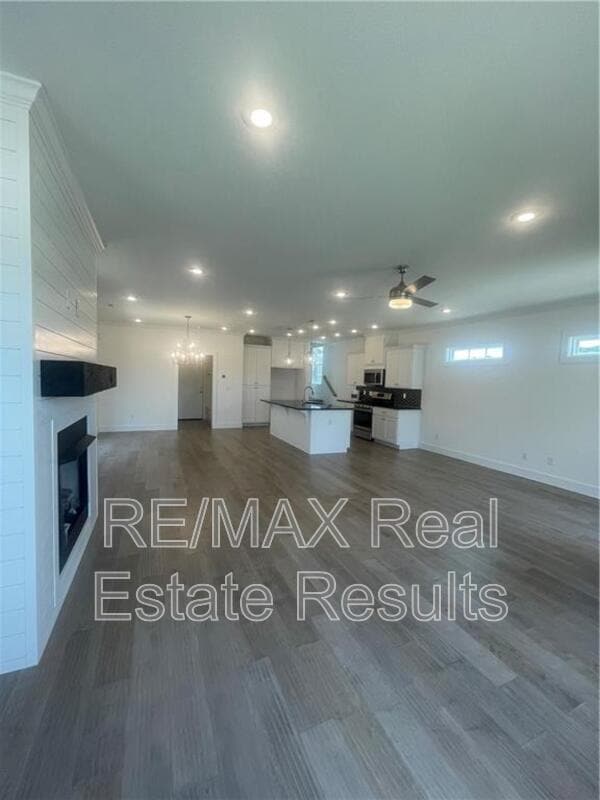 Building Photo - 4206 W Bronco Dr
