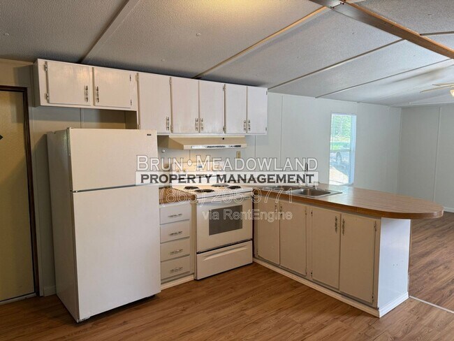 Building Photo - 424 Patterson Rd