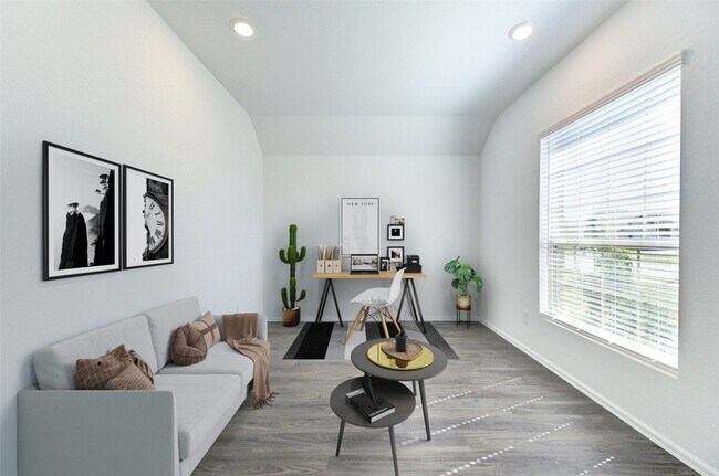 Building Photo - 5023 Lavaridge Dr