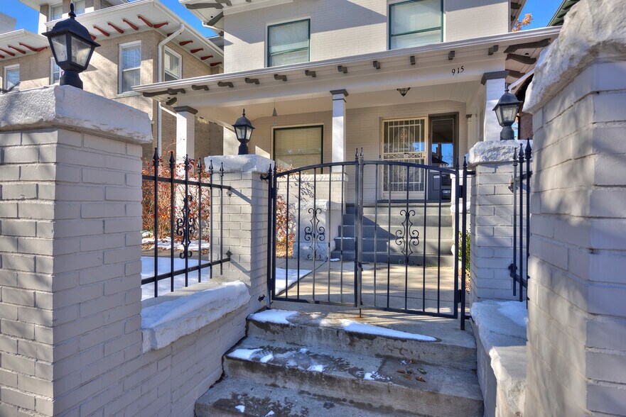 Front gate - 915 Clarkson Street