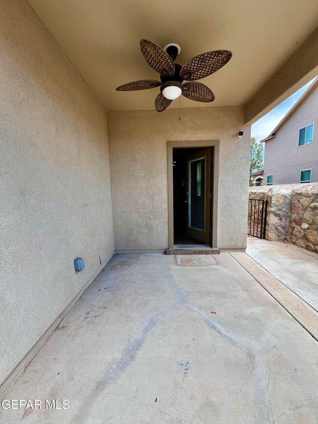Building Photo - 14756 Boer Trail