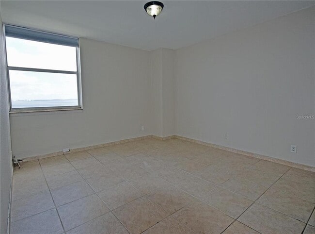Building Photo - 4015 Bayshore Blvd