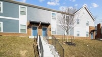 Building Photo - 4907 Hamilton Ave