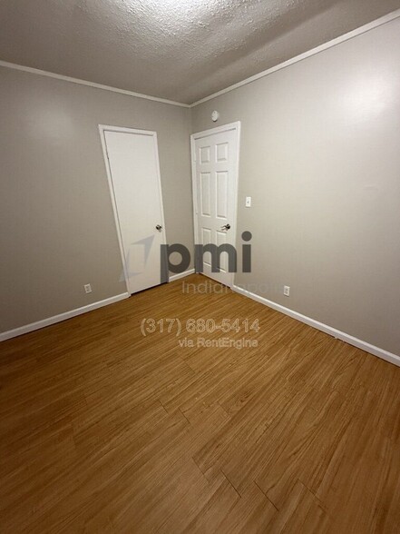 Building Photo - 7387 E 54th St
