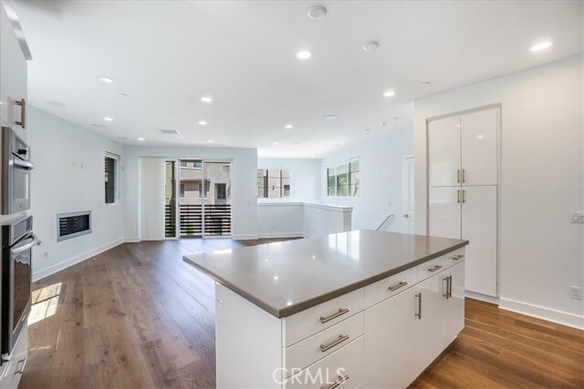 Building Photo - 5823 E Seaglass Cir