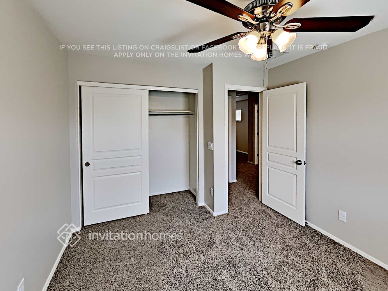 Building Photo - 3761 E Flamingo Way
