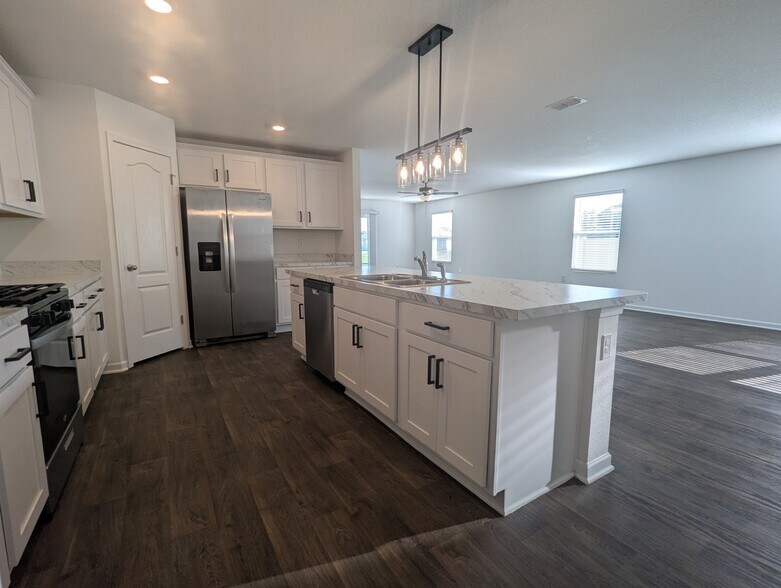 Building Photo - 82 Tordera Ln