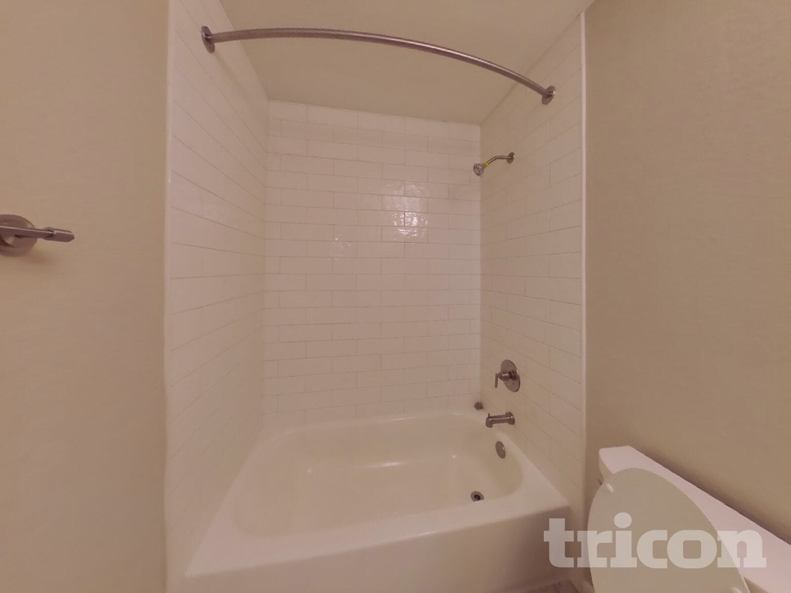 Building Photo - 1712 Hartford Dr