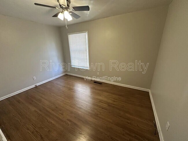 Building Photo - 3265 Hanna Dr
