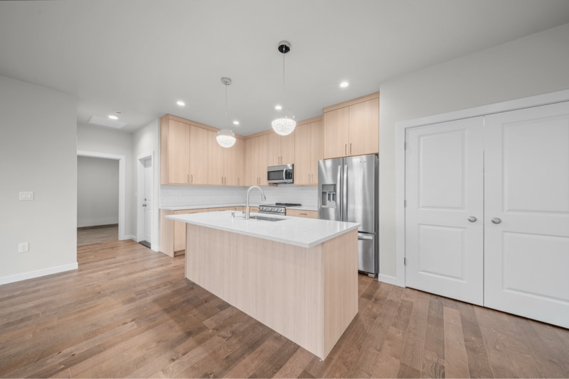 Building Photo - 222 Curtis Dr