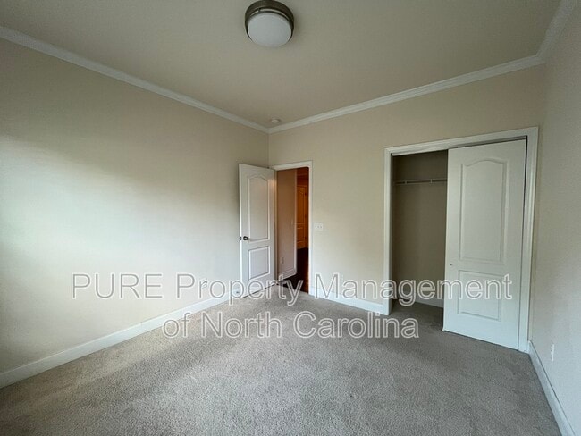 Building Photo - 5302 Tilley Manor Dr