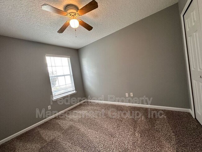 Building Photo - 3730 Creswick Cir