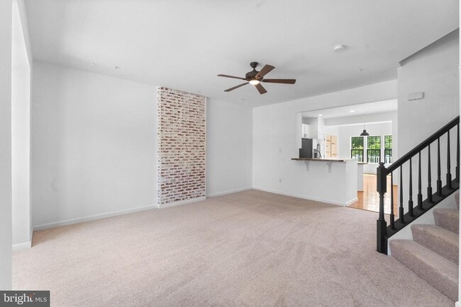 Building Photo - 7258 Mockingbird Cir
