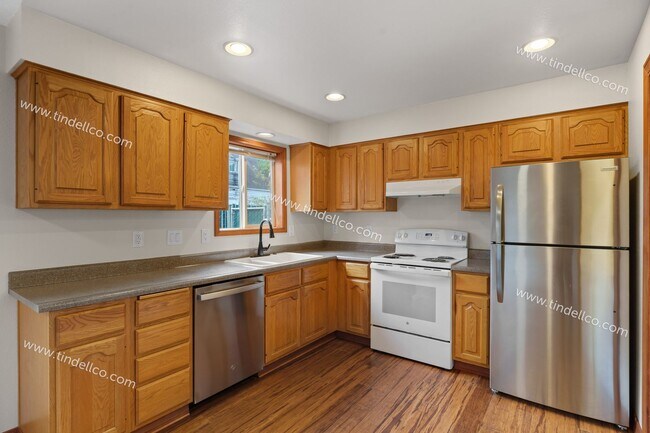 Building Photo - 6034 N Lombard St