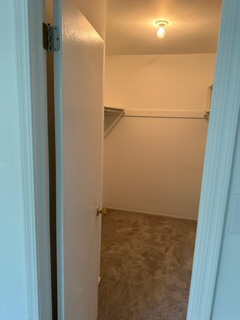 Building Photo - 802 Worthington Dr