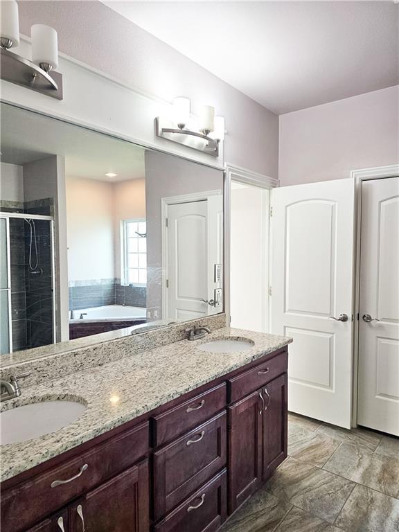 Building Photo - 2203 SW Tupelo Ave