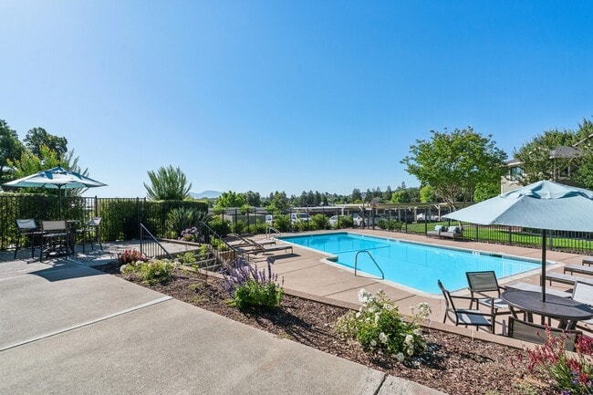 Building Photo - Ridgecrest Apartment Homes